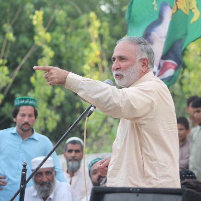 ارباب خضرحیات نے وزیراعلی اور صوبائ حکومت کو مناظرے کا چیلنج دے دیا 