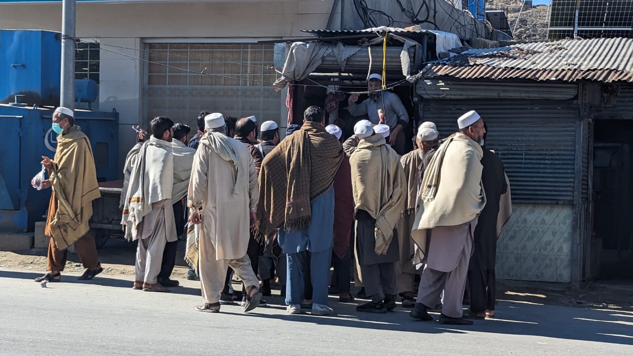  سرکاری قیمت سے زیادہ وصولی پر 14 دن کی قید اور جرمانہ ہوگا۔ عثمان حمزہ