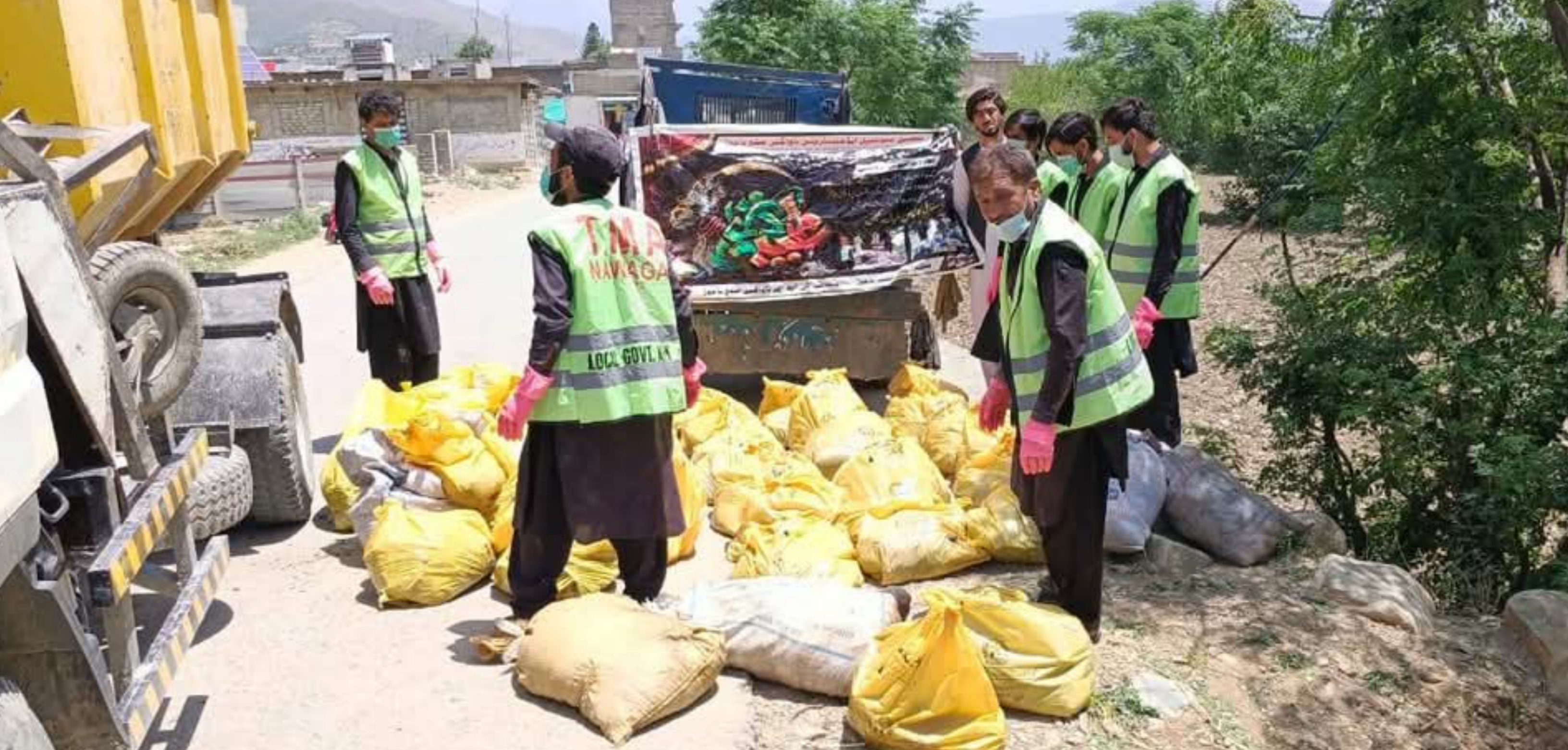 باجوڑ میں قربانی کے آلائشوں کو بروقت ٹھکانے لگایا گیا