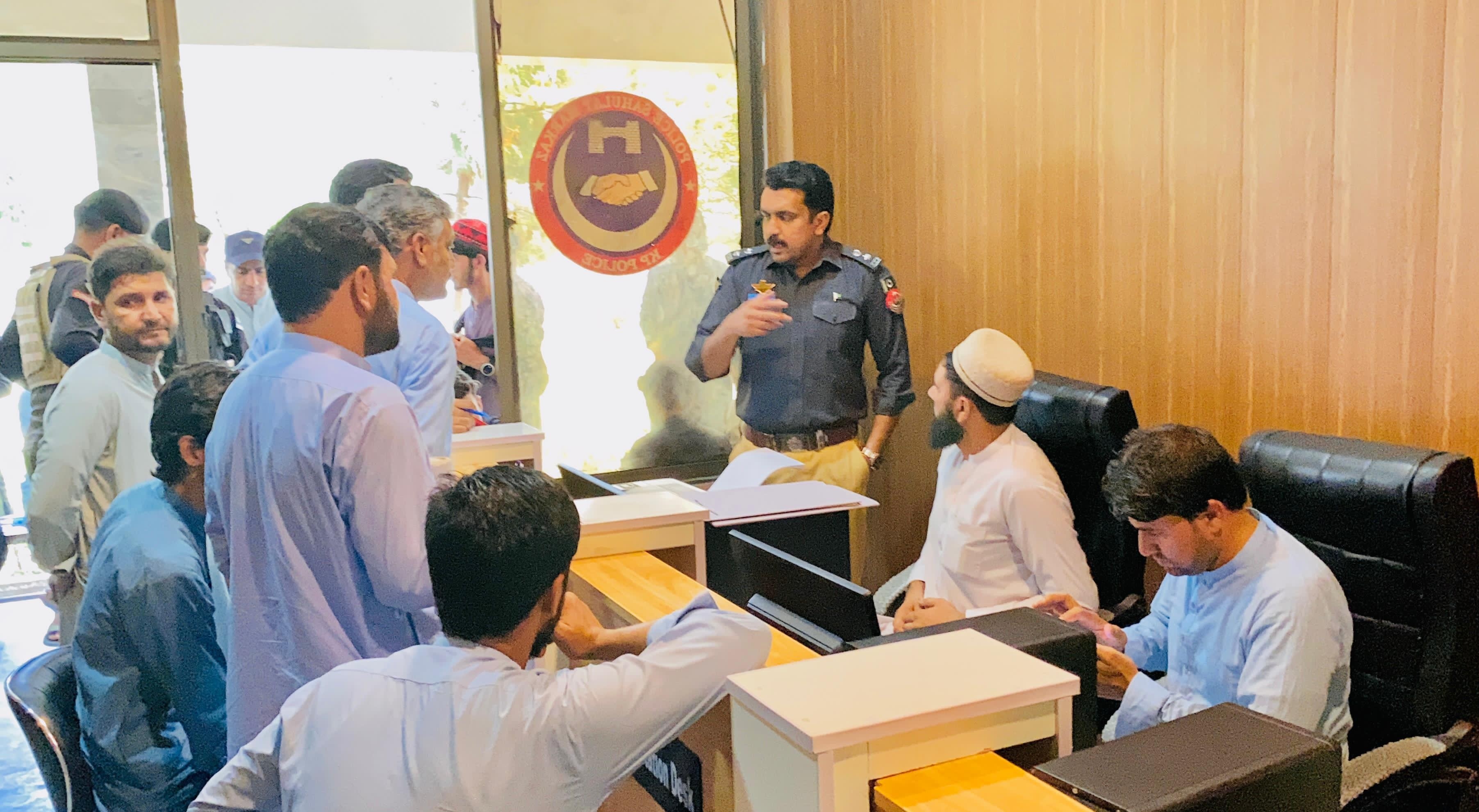 ڈی پی او کا پولیس سہولت سنٹر کا دورہ 