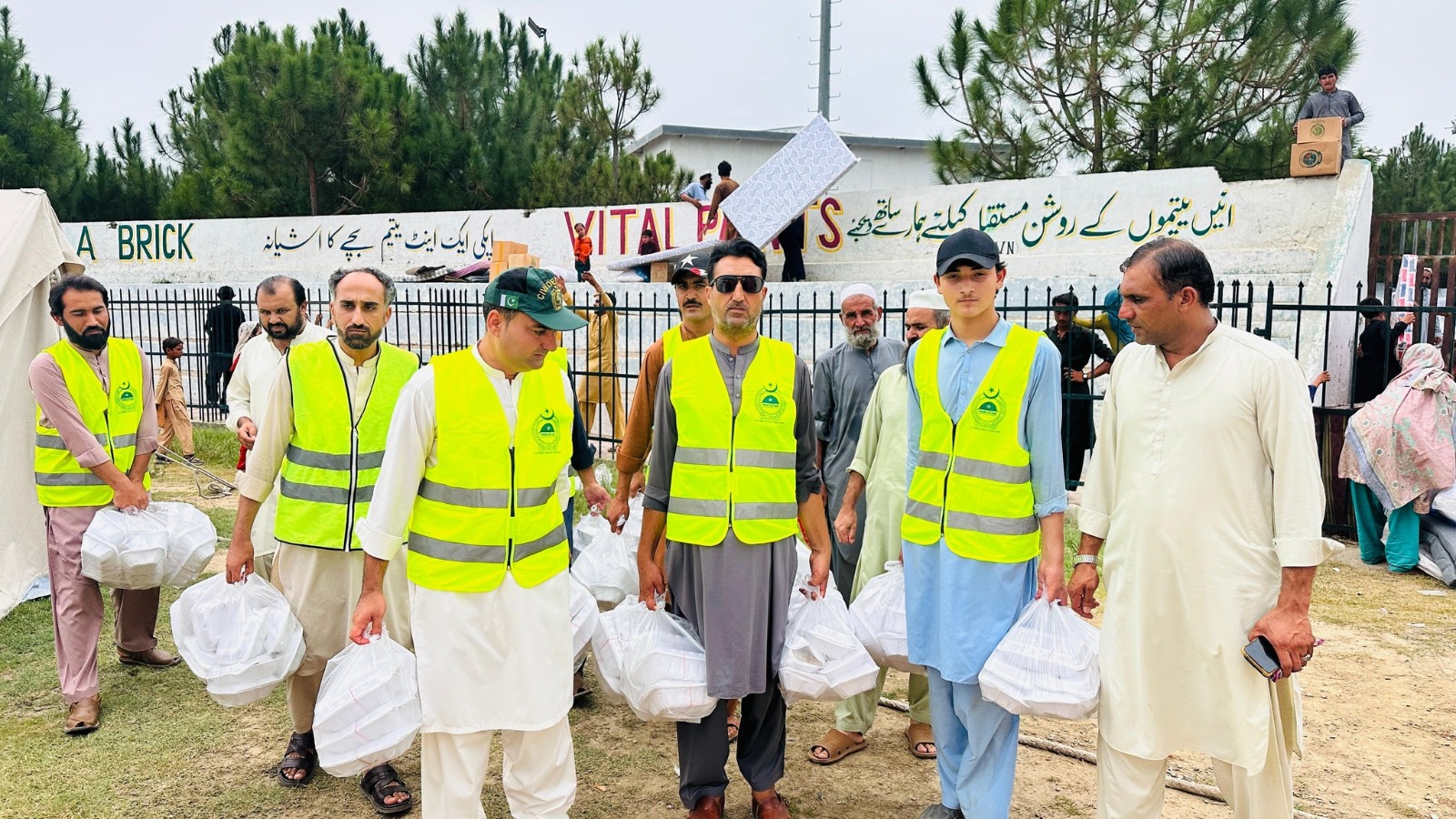 ڈپٹی کمشنر باجوڑ شاہد علی خان کی زیر نگرانی سول ڈیفنس کی متاثرہ خاندانوں کے لیے ریلیف سرگرمیاں