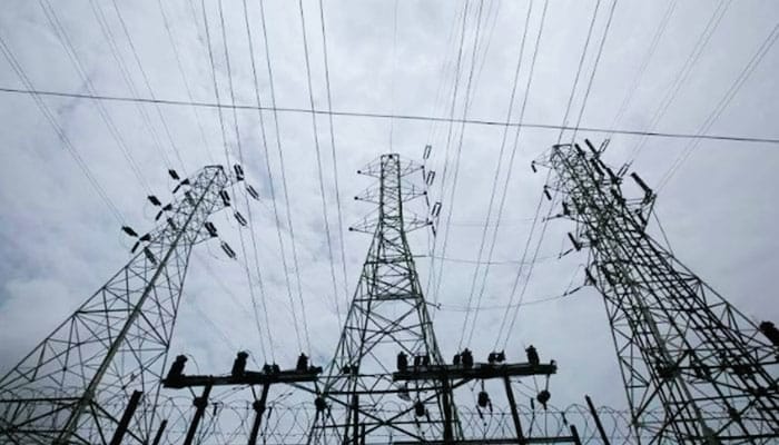 ملک بھر میں بجلی کا یکساں ماہانہ ٹیرف لاگو کرنے کی منظوری