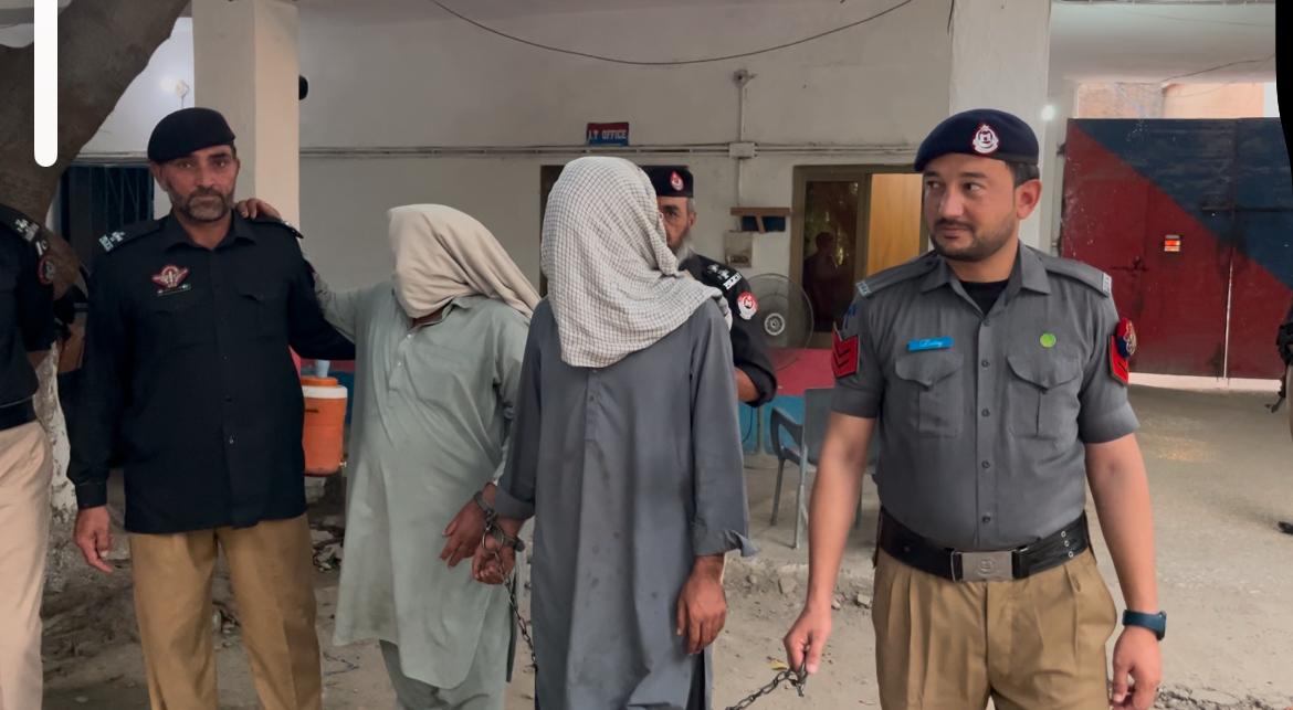 بلامبٹ پولیس نے اندھے قتل کا معمہ حل کر کے ملزمان گرفتار کر لئے