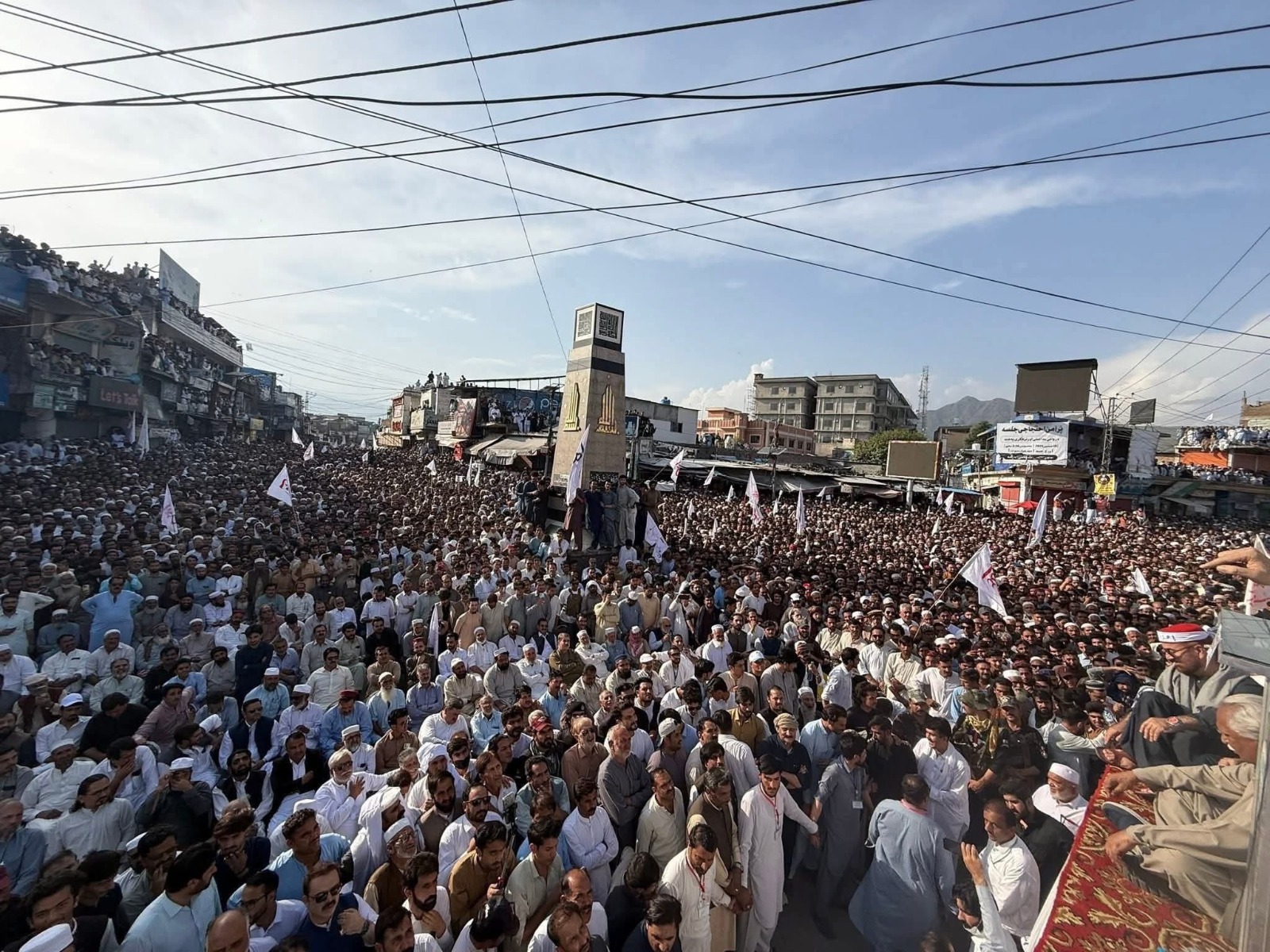 سوات میں بدامنی کے خلاف مظاہرہ ، حکومت کو ایک ماہ کی ڈیڈ لائن