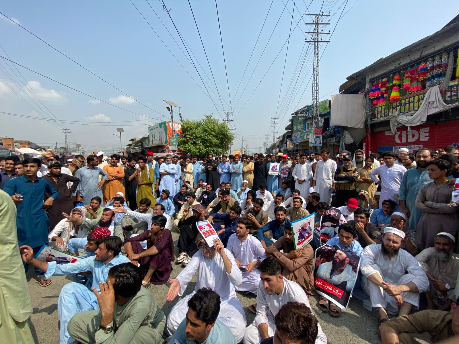 باجوڑ میں اے این پی رہنماء کے ٹارگٹ کلنگ کیخلاف احتجاجی مظاہر ہ 