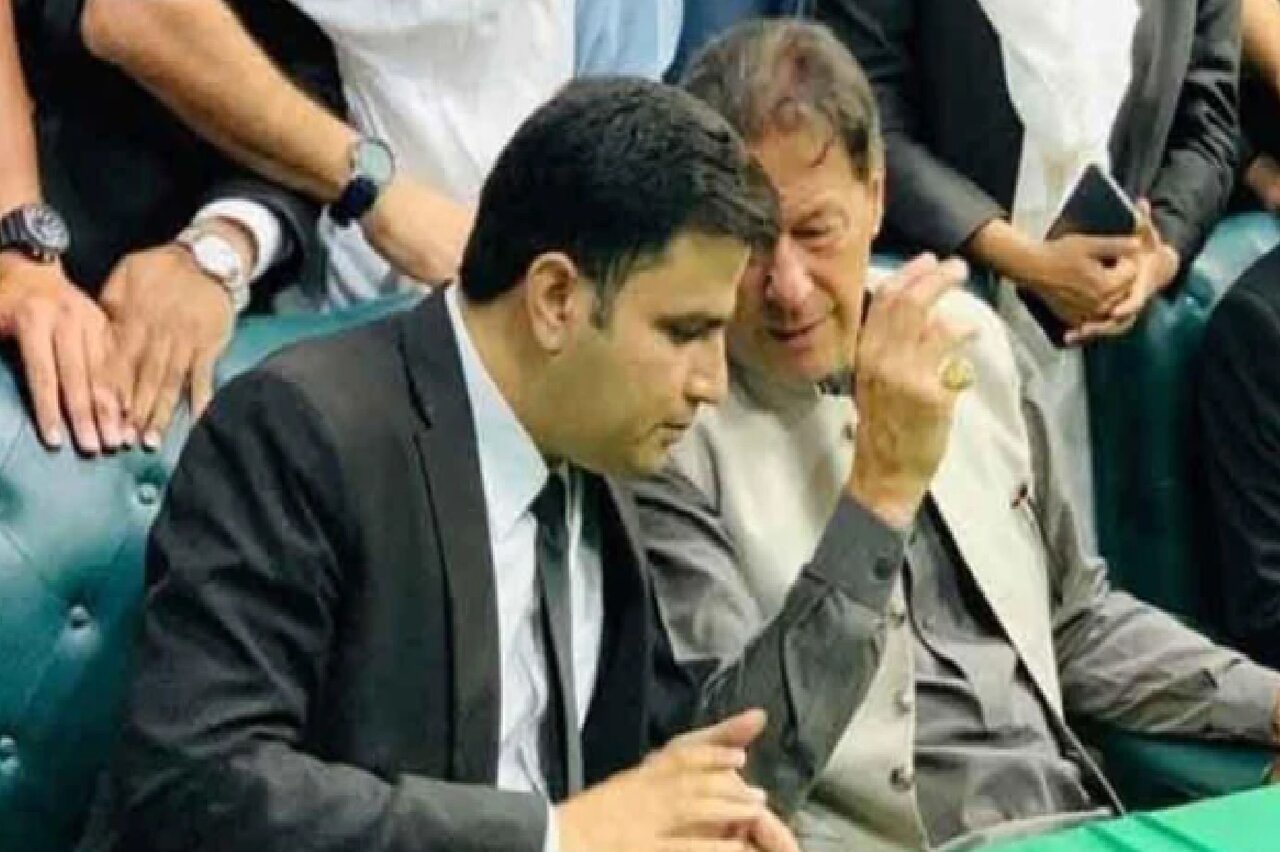 عمران خان کے وکیل نعیم حیدر پنجوتھہ کی گرفتاری کا حکم