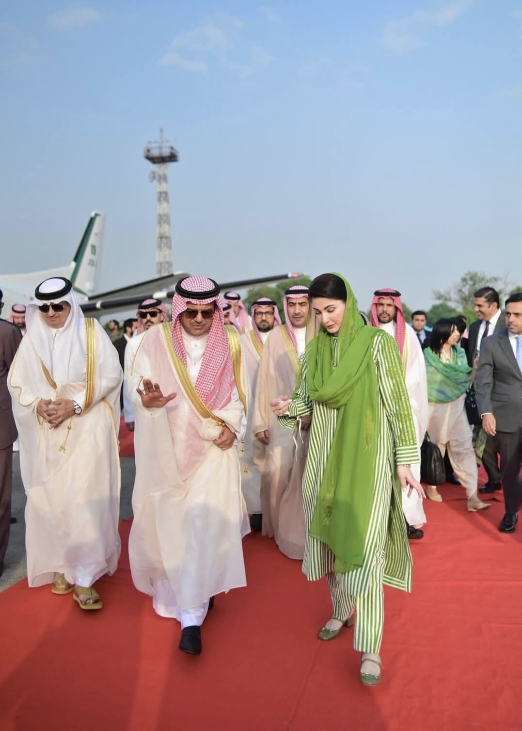 وزیراعلیٰ پنجاب مریم نواز کا سعودی وفد کا از خود استقبال