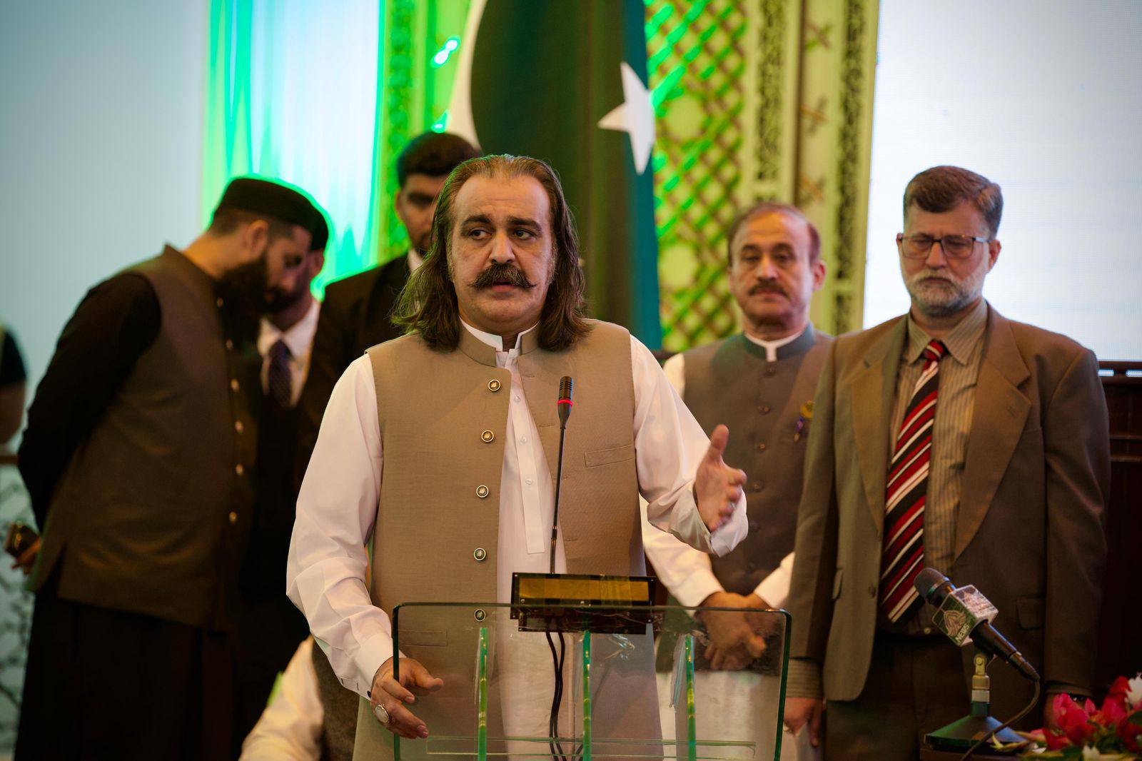 فلسطین کا 2 ریاستی حل مستر د کر تے ہیں علی امین گنڈا پور