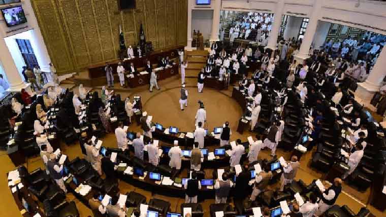 خیبرپختونخوا وزارتِ اعلیٰ کے لیے اپوزیشن جماعتوں کے ممکنہ امیدواروں کے نام سامنے آگئے۔