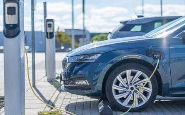 2030 تک 3 ہزار الیکٹرک چار جنگ سٹیشنز قائم کرنے کا منصوبہ