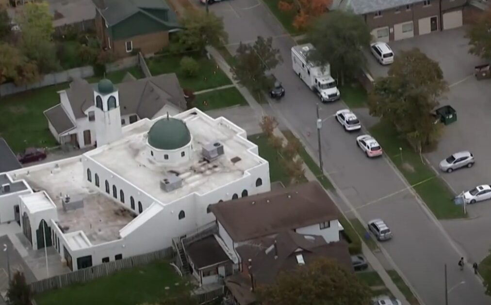 کینیڈا میں مسجد کے قریب اسلامک سنٹر کا رہنما قتل۔