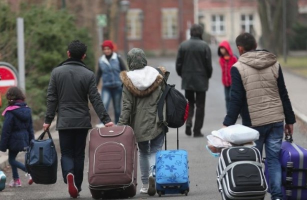 برطانیہ سیاسی پناہ 40 ہزار درخواستوں میں پاکستانی سرفہرست۔