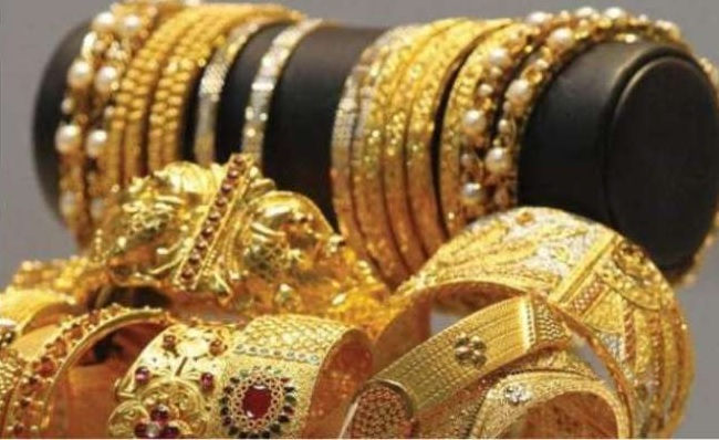 وزارت تجارت نے سونے کی امپورٹ ایکسپورٹ پر پابندی ختم کر دی