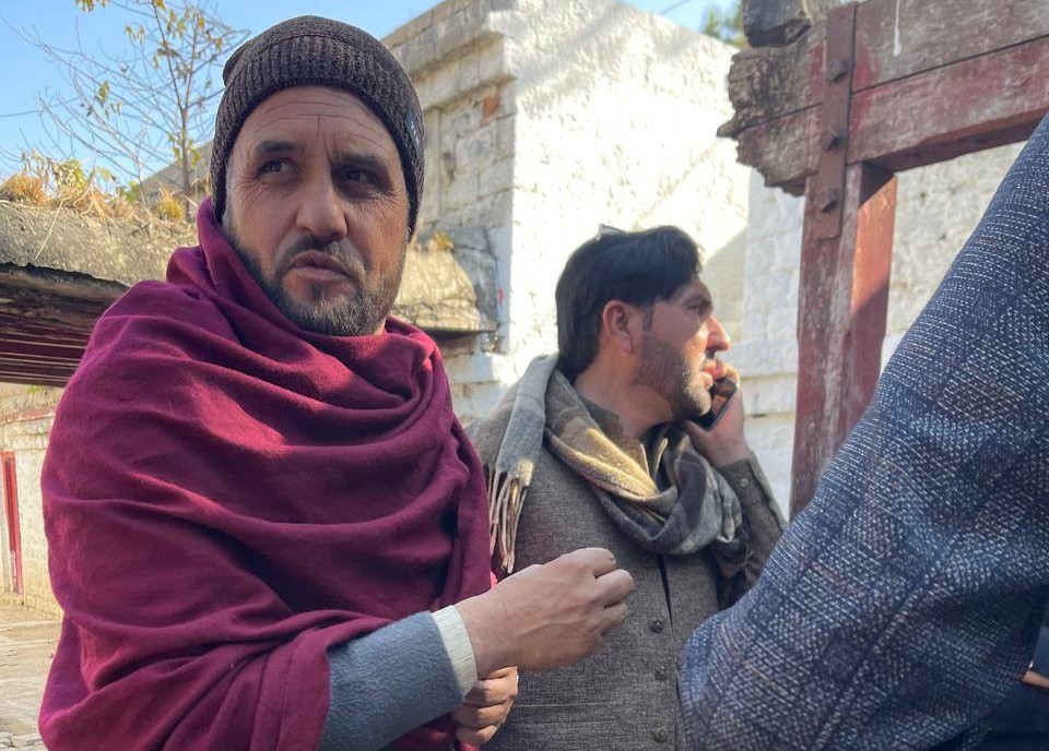 عبید سلارزی کو آج ہنگو کی عدالت میں پیش ہونے کے بعد دوبارہ حوالات بھیج دیا گیا۔