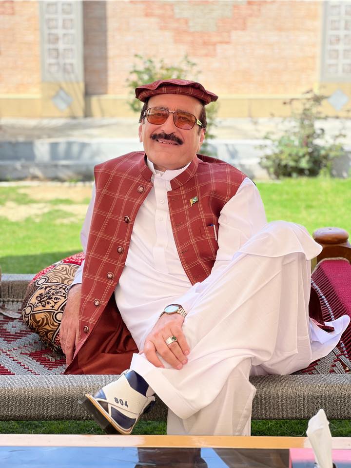 پی ٹی ائی ایم پی اے کے رہائشگاہ پر بم دھماکہ، ایک شخص معمولی زخمی 