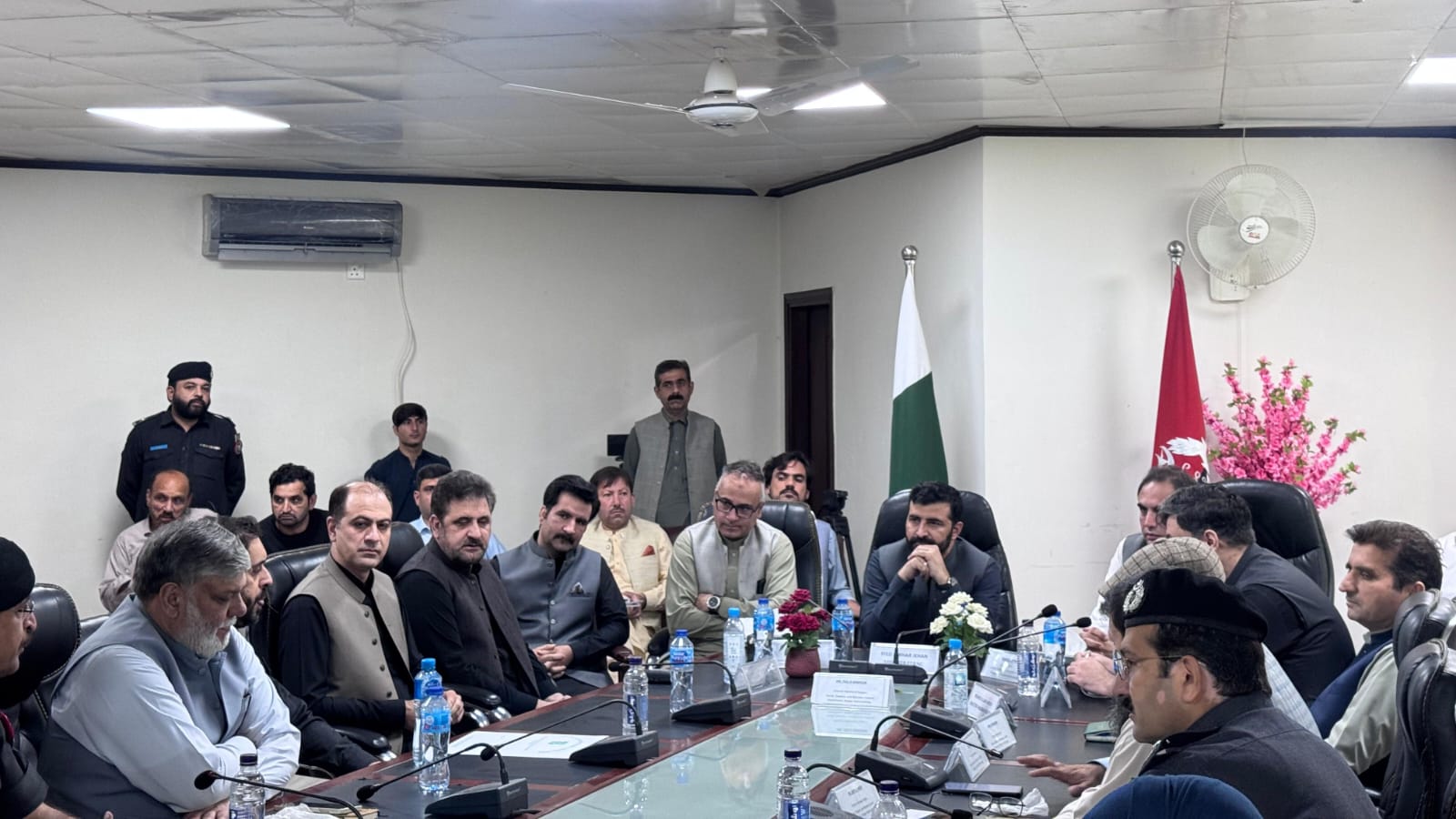 منشیات کے خلاف زیرو ٹالرنس پالیسی، آئس کے خاتمے کیلئے افسران کو پندرہ روزہ ٹائم لائن مقرر