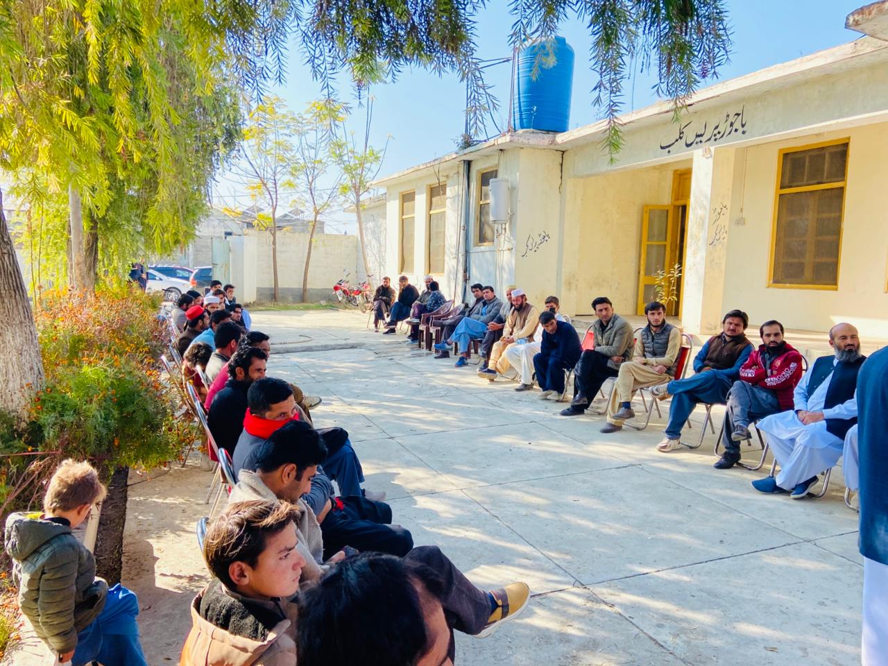  عبید سلارزئی کے خلاف ایف آئی آرز ختم کرنے کیلئے پیر کے دن تک الٹی میٹم ، گرینڈ جرگہ بلانے کا اعلان