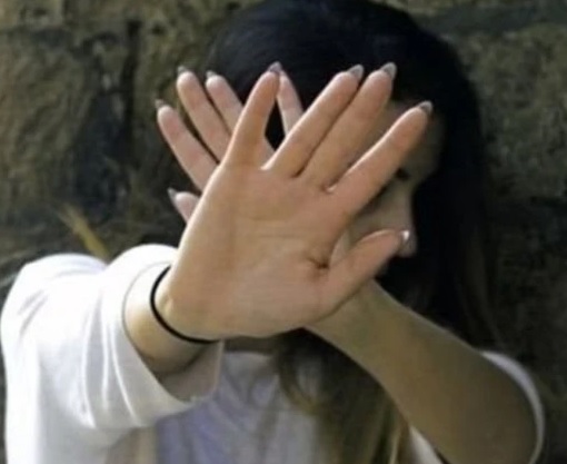 علی پور: ریپ کا شکار طالبہ حاملہ ہوگئی، پرنسپل سمیت 4 افراد کیخلاف مقدمہ درج