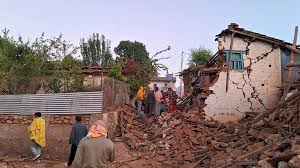 نیپال میں ایک بار پھر 4.2 شدت کے زلزلے نے عوام میں خوف و ہراس پیدا کردیا۔