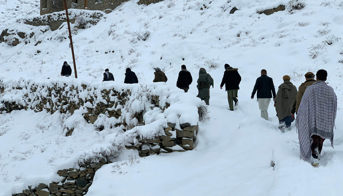 افغانستان میں شدید بارش اور برف باری نے تباہی مچا دی، 61 افراد جانبحق، 100 سے زائد زخمی