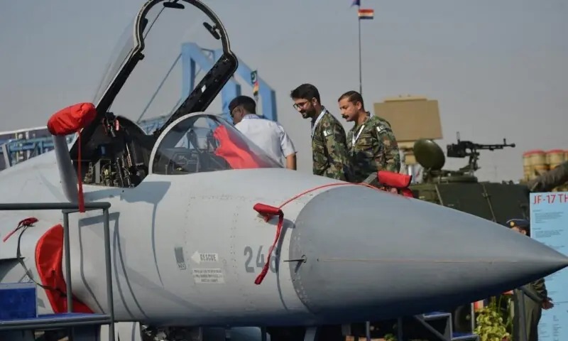 پاکستان، انڈونیشیا میں دفاعی معاہدے پر بات چیت: جے ایف 17 اور ڈرونز خریدنے کا امکان