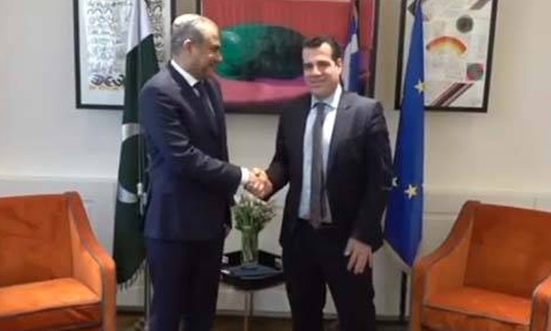 یونان میں پاکستانیوں کے لیے روزگار کے نئے دروازے: ورک ویزوں میں اضافے پر اتفاق