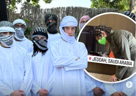 مشہور انگریزی گانے ’ٹو مچ‘ کے برطانوی گلوکار نے اسلام قبول کرلیا