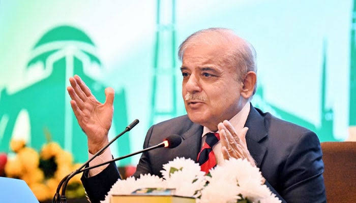  اب کرپشن اور میرٹ کی خلاف ورزی کی کوئی گنجائش نہیں ،ماضی میں قومی وسائل کا غلط استعمال کیا گیا۔وزیر اعظم