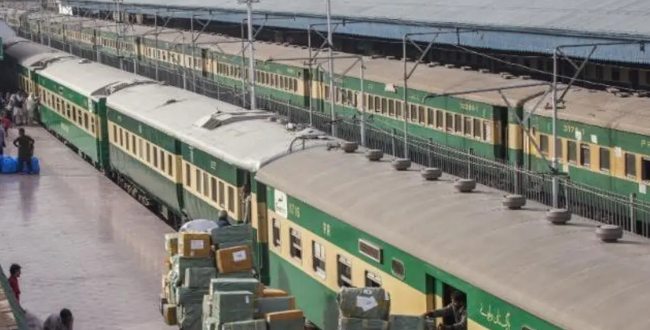 بلوچستان سے ٹرین سروس معطلی سے ریلوے کو 30 لاکھ سے زائد کانقصان ہوا
