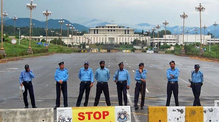 اسلام آباد میں دفعہ 144 نافذ، ملک بھر میں احتجاجی لہر،متعدد شہروں میں شٹر ڈاؤن