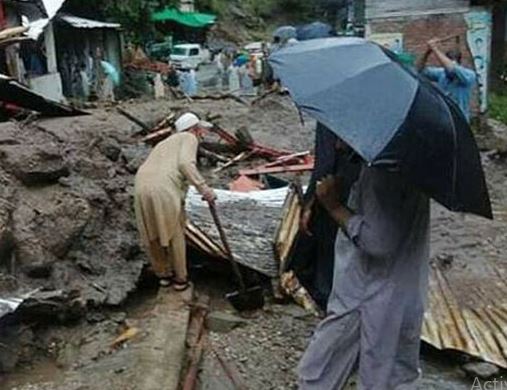 خیبر پختونخوا میں بارش نے تباہی مچا دی، چھتیں گرنے سے 9 قیمتی جانیں ضائع، بیشتر بچے متاثر