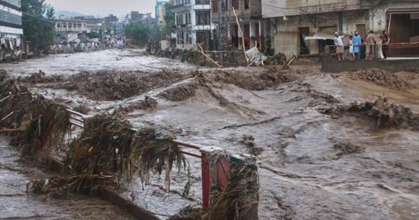 خیبرپختونخوا کے بالائی علاقوں میں فلیش فلڈ کا الرٹ، پی ڈی ایم اے نے شدید بارشوں کی پیشگوئی کر دی