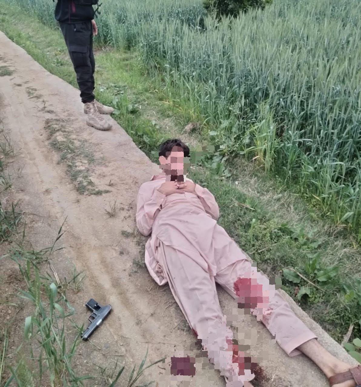 مردان انتہائی مطلوب مجرم پولیس مقابلے میں زخمی ، زخمی حالت میں گرفتار ساتھی فرار میں کامیاب 