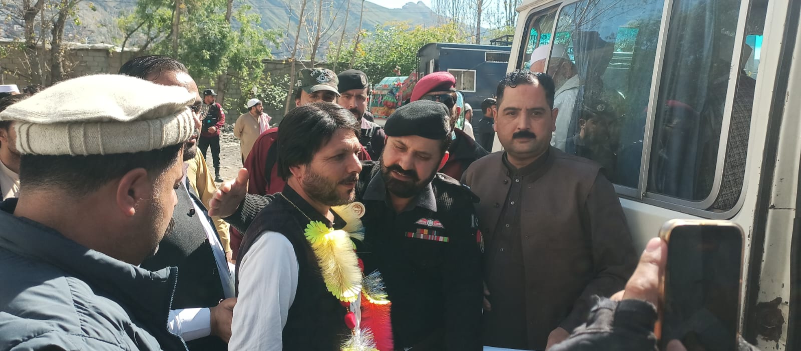 سوات : غیر قانونی افغان مہاجرین کیخلاف کارروائی، 6 خاندان افغانستان روانہ