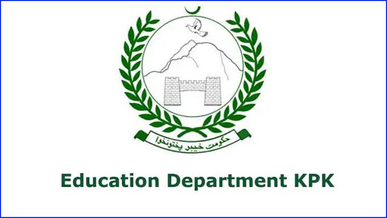 چارسدہ: محکمہ تعلیم میں بڑے انتظامی اسکینڈل کے بعد سابق ڈی ای او زنانہ سمیت 6 افسران و اہلکار ملازمت سے برطرف