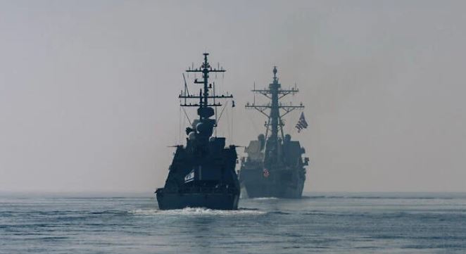 امریکی ناکہ بندی جاری رہی تو  بحیرۂ احمر  کی تجارت بند کر دیں گے۔ ایران کی دھمکی 