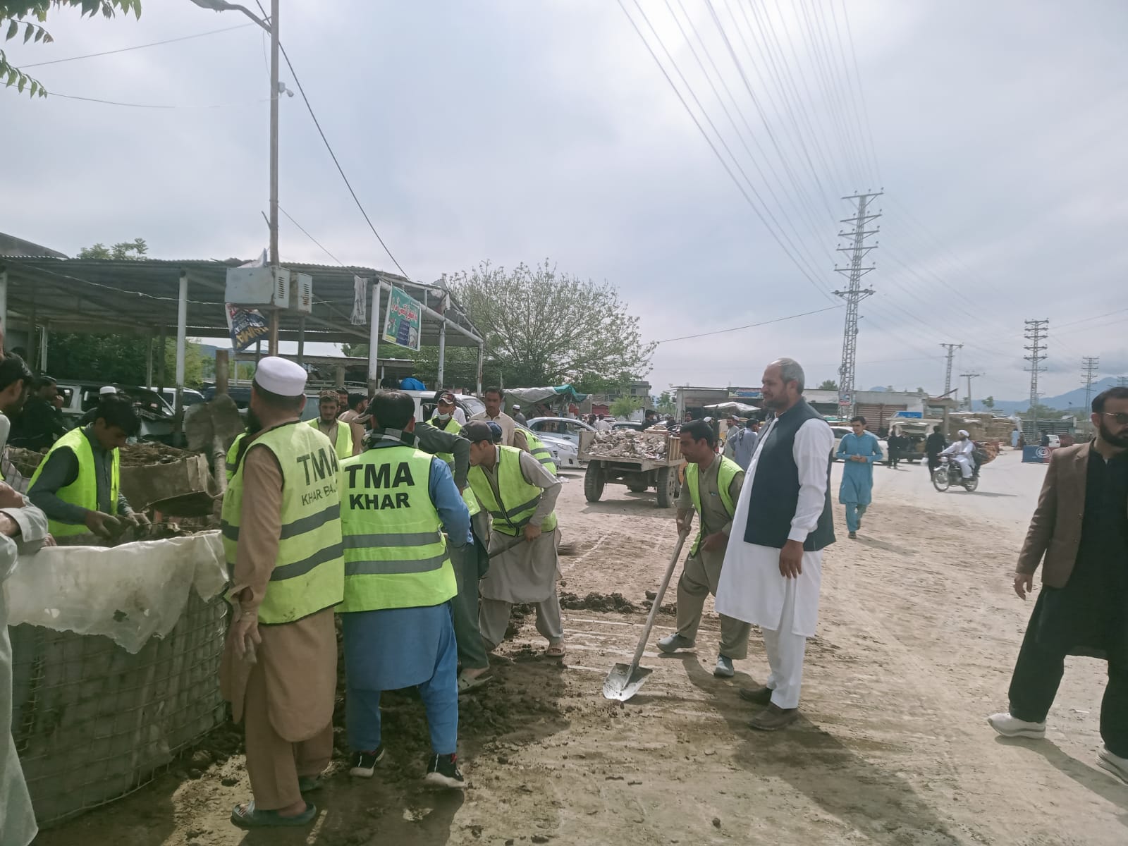 جناح بس ٹرمینل خار کی نئی شکل؟ ٹی ایم اے کی صفائی مہم سے بہتری کی امید