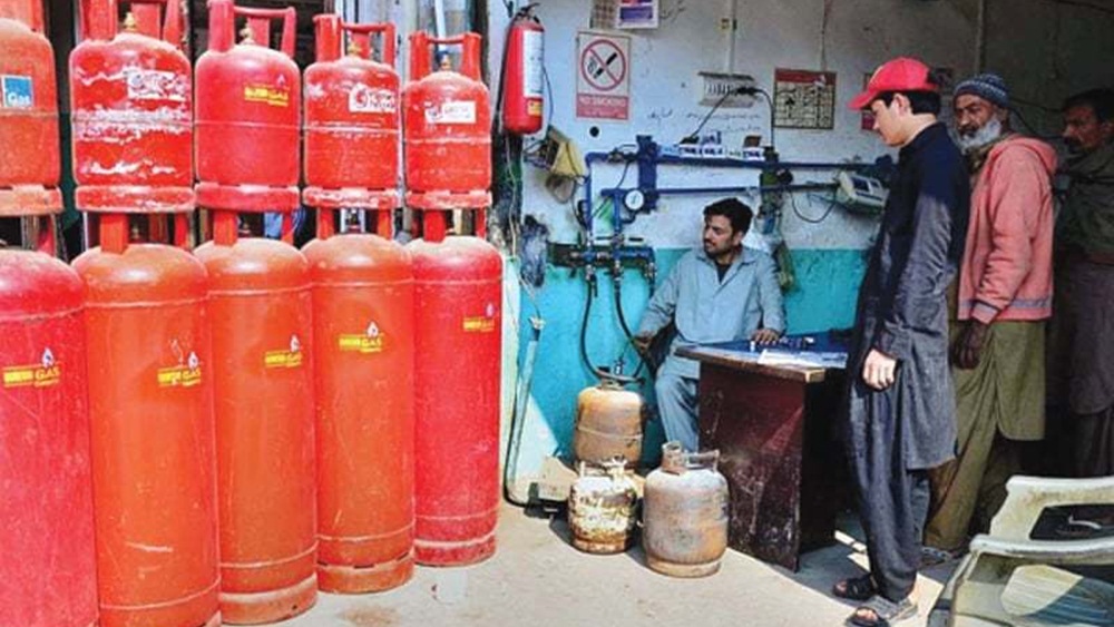 ایل پی جی کی قیمت 500 روپے فی کلو،ریکارڈ اضافہ۔