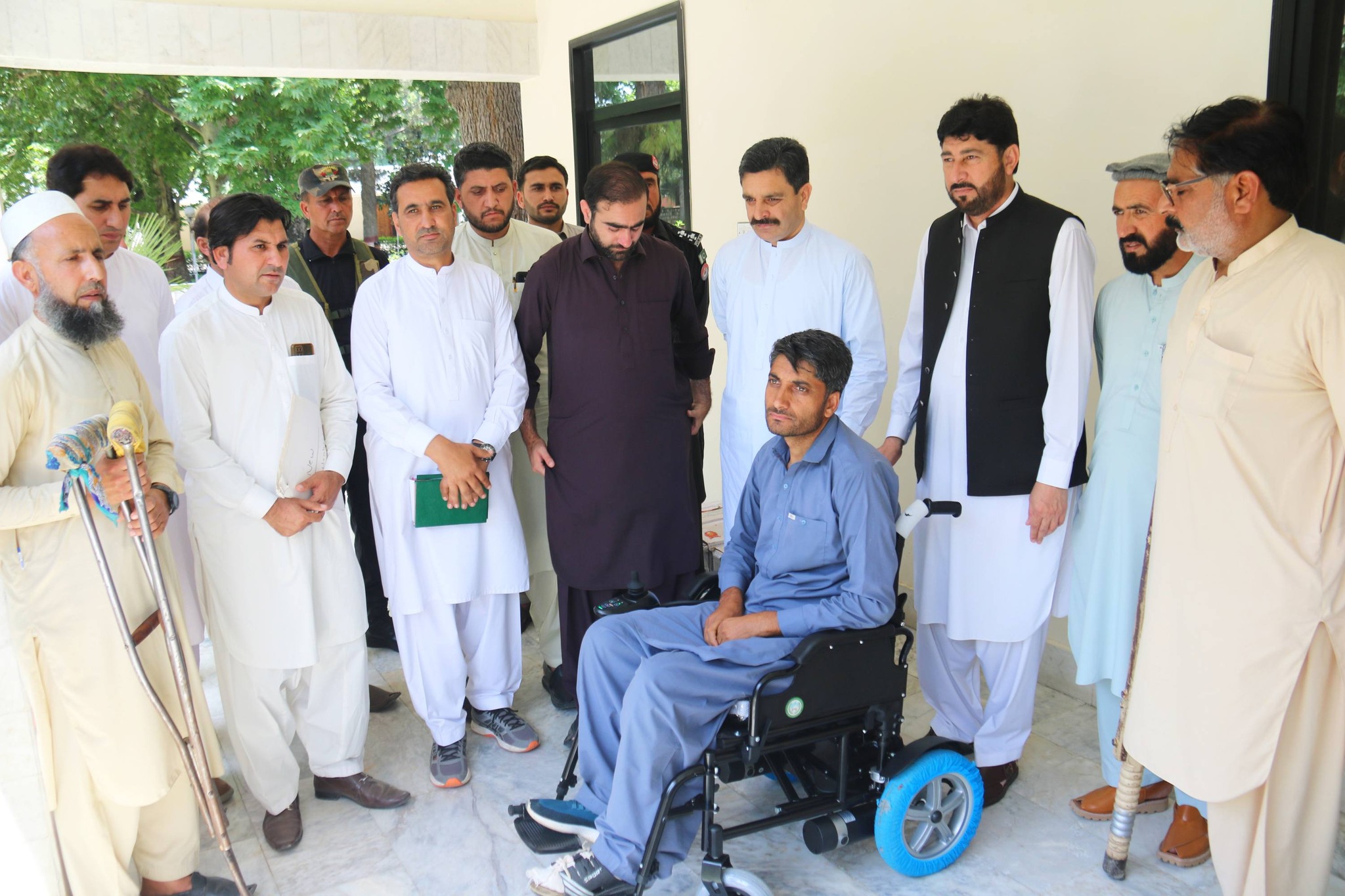 باجوڑ میں خصوصی افراد کو بااختیار بنانے کا مشن: محکمہ سوشل ویلفیئر کے زیرِ اہتمام الیکٹریکل وہیل چیئرز اور دیگر آلات کی تقسیم