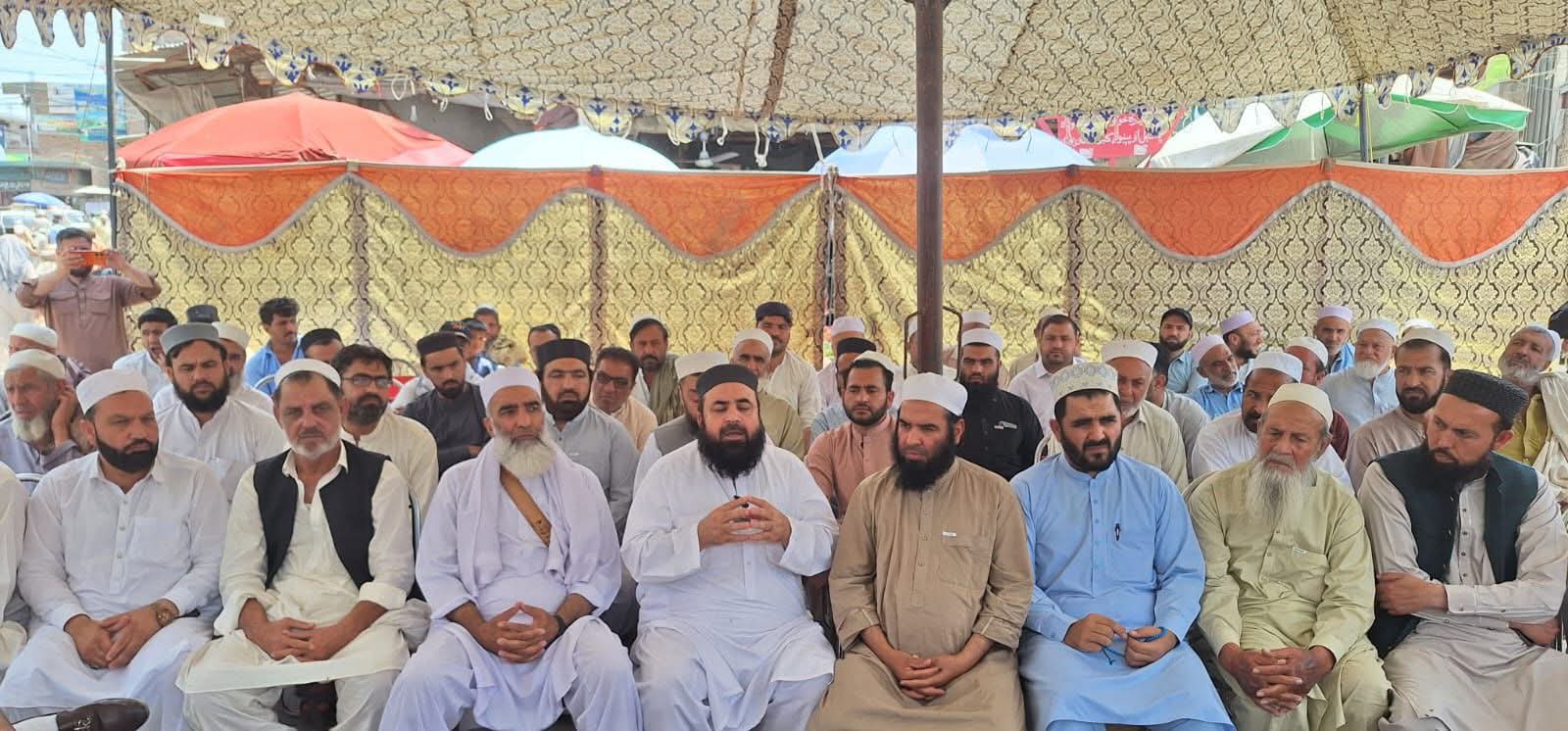 پاک افغان سرحد کی بندش: ہزاروں روزگار تباہ، ٹرانسپورٹرز اور تاجروں کو اربوں کا نقصان