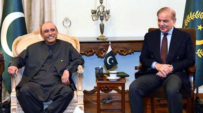 وفاق اور صوبوں میں مالی وسائل پر اہم مفاہمت، این ایف سی اور بی آئی ایس پی برقرار رکھنے پر پی پی پی اور ن لیگ کا اتفاق