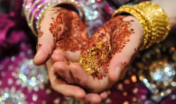 شادی کے تحائف اور سونے کے زیورات کس کے ہیں؟ سپریم کورٹ نے واضح کر دیا