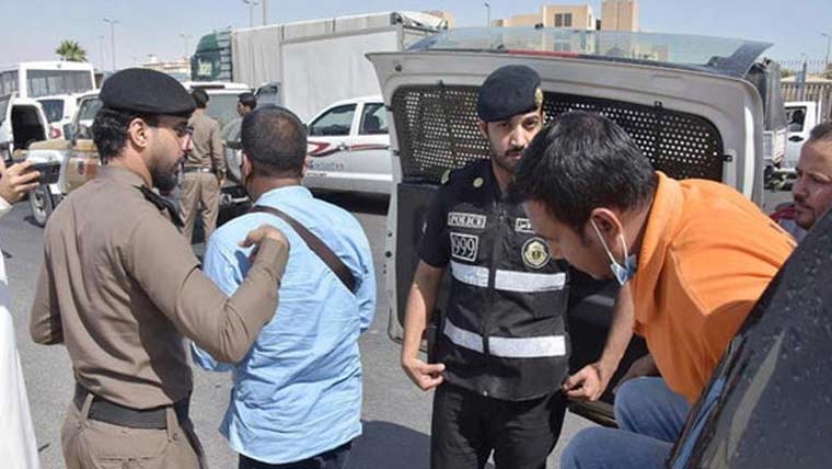 سعودی حکام کا بڑا کریک ڈاؤن، ایک ہفتے میں 15,288 غیر قانونی تارکینِ وطن گرفتار  ۔