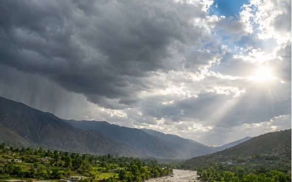 جون میں موسم کیسا رہے گا؟ محکمہ موسمیات نے موسم سے متعلق اہم پیشگوئی جاری کر دی