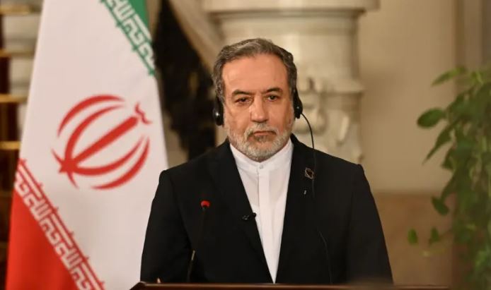 آبنائے ہرمز پر بڑھتی کشیدگی، ایران، سعودی عرب اور عمان میں ہنگامی سفارتی رابطے، خطے کی سلامتی پر اہم مشاورت