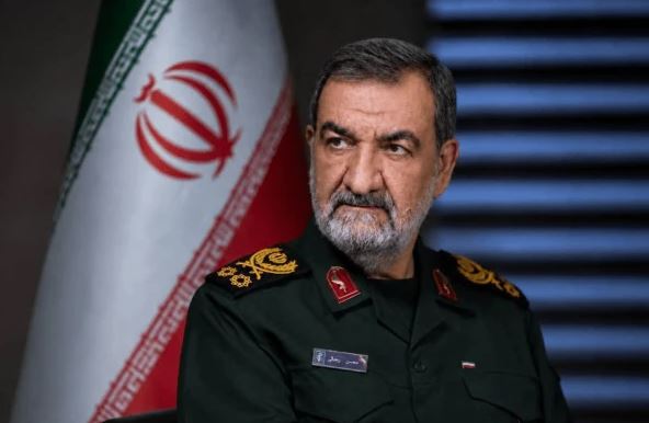 ایران کی امریکا کو کھلی وارننگ، مزید حملے ہوئے تو جنگ کا نقشہ بدل دیں گے، مشیرِ سپریم لیڈر کا سخت بیان