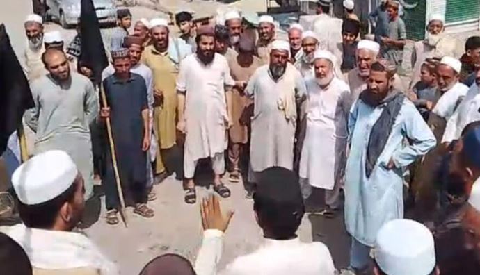 قبائلی اضلاع کے عوام ٹیکس کے خلاف ڈٹ گئے ، لنڈی کوتل میں مکمل شٹر ڈاؤن