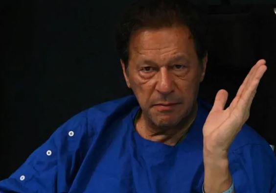 عمران خان کے طبی معائنے کا معاملہ، 21 سابق عالمی کپتانوں کا وزیراعظم شہباز شریف کو خط