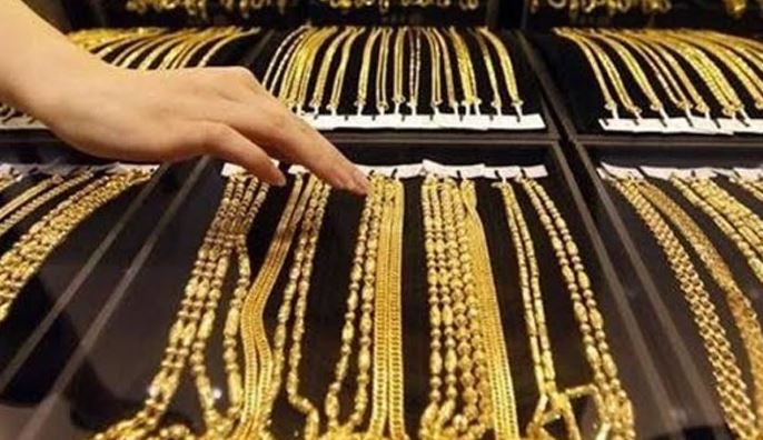 سونے کی قیمت میں بڑی کمی، فی تولہ بھاؤ 4 لاکھ 83 ہزار 36 روپے ہوگیا