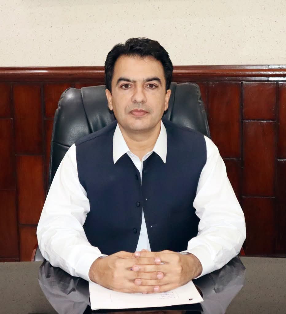 ڈاکٹر صادق خٹک سول ایوارڈ کیلئے صوبائی حکومت کے جانب سے نامزد